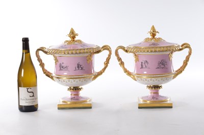 Lot 11 - AN IMPRESSIVE PAIR OF EARLY 19TH CENTURY WORCESTER BARR FLIGHT & BARR LIDDED ICE PAILS