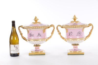 Lot 11 - AN IMPRESSIVE PAIR OF EARLY 19TH CENTURY WORCESTER BARR FLIGHT & BARR LIDDED ICE PAILS