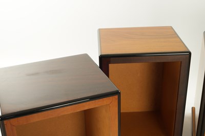 Lot 569 - A COLLECTION OF FIVE ART DECO VENNERED DISPLAY STANDS