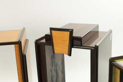 Lot 569 - A COLLECTION OF FIVE ART DECO VENNERED DISPLAY STANDS