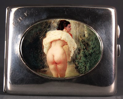 Lot 192 - A George V Bowed Erotic Silver CIGARETTE/CARD...
