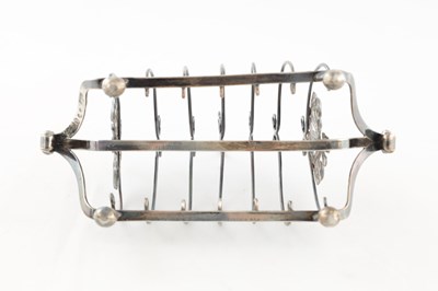 Lot 184 - A COLLECTION OF SILVER ITEMS