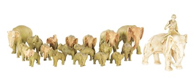 Lot 72 - A COLLECTION OF 20TH CENTURY ROYAL DUX ELEPHANTS