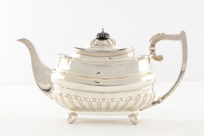 Lot 107 - A GOOD QUALITY GEORGE VI SILVER FOUR PIECE SILVER TEA SERVICE