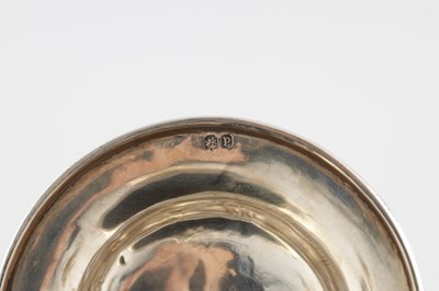 Lot 161 - A GEORGE IV SILVER THREE PIECE TEA SET