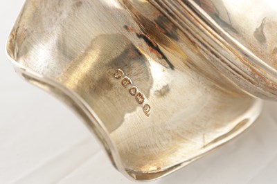 Lot 161 - A GEORGE IV SILVER THREE PIECE TEA SET