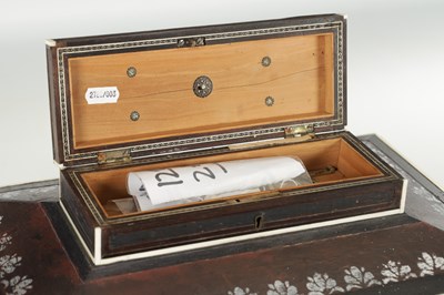 Lot 482 - A LARGE EARLY 19TH CENTURY ANGLO INDIAN WORKBOX