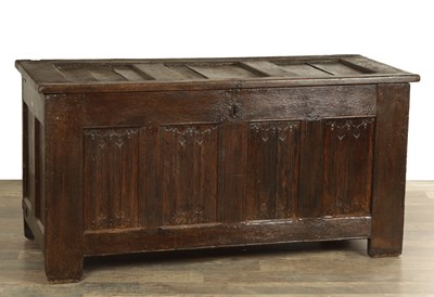 Lot 1533 - A 17TH CENTURY JOINED OAK PANELLED LINEN FOLD COFFER