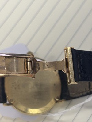 Lot 1172 - A GENTLEMAN'S 18CT GOLD AND DIAMOND SET PIAGET AUTOMATIC WRISTWATCH