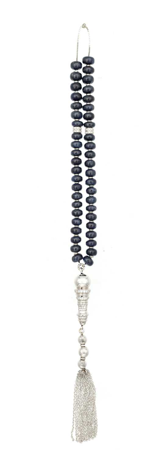 Lot 285 - AN 18CT WHITE GOLD DIAMOND AND SAPPHIRE PRAYER BEADS