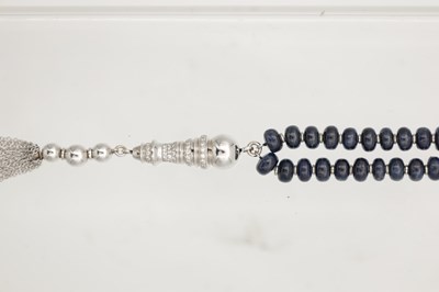 Lot 285 - AN 18CT WHITE GOLD DIAMOND AND SAPPHIRE PRAYER BEADS