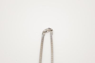 Lot 406 - A 20TH CENTURY 18CT WHITE GOLD AND DIAMOND CROSS PENDANT NECKLACE