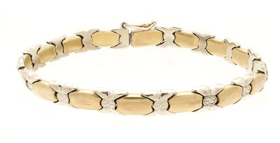 Lot 247 - A 9CT WHITE AND YELLOW GOLD BRACELET