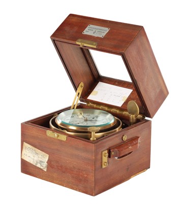 Lot 1325 - A MID 20TH CENTURY WEMPE HAMBURG OAK-CASED TWO-DAY MARINE CHRONOMETER