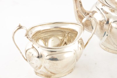 Lot 97 - AN EARLY 20TH CENTURY THREE PIECE TEA SERVICE
