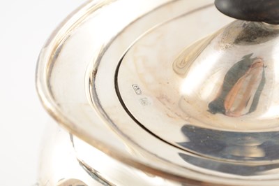 Lot 97 - AN EARLY 20TH CENTURY THREE PIECE TEA SERVICE