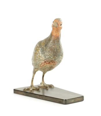 Lot 1079 - ATT. FRANZ BERGMAN. A 20TH CENTURY COLD PAINTED BRONZE OF A GROUSE
