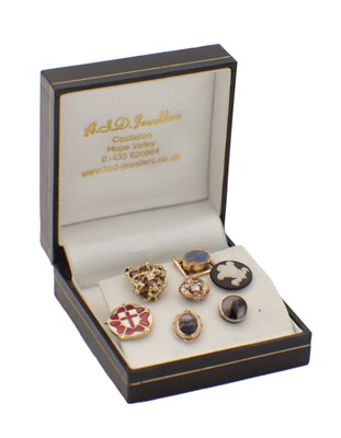 Lot 392 - A COLLECTION OF SEVEN, MAINLY GOLD, TIE TACKS
