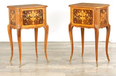 Lot 1496 - A PAIR OF EARLY 20TH CENTURY FRENCH ORMOLU MOUNTED MARQUETRY BEDSIDE CABINETS