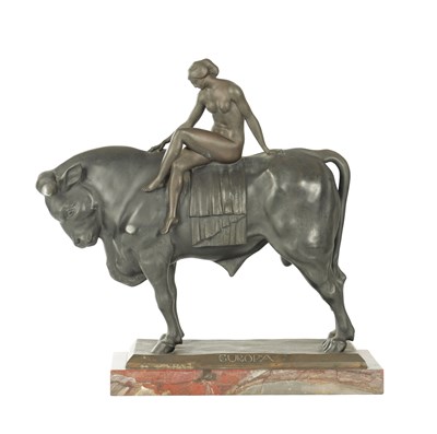 Lot 935 - ANTON GRATH (VIENNA, 1881-1956) A LARGE PATINATED BRONZE SCULPTURE