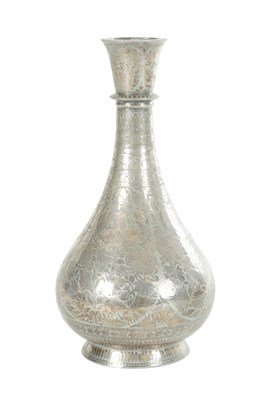 Lot 418 - AN INDIAN BIDRI SILVER INLAID VASE
