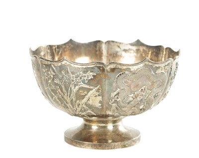 Lot 442 - AN EARLY 20TH CENTURY CHINESE SILVER FOOTED BOWL