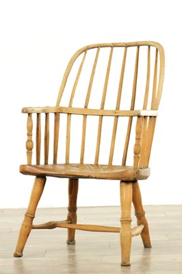 Lot 1634 - A RARE 18TH CENTURY CHILDS WINDSOR CHAIR