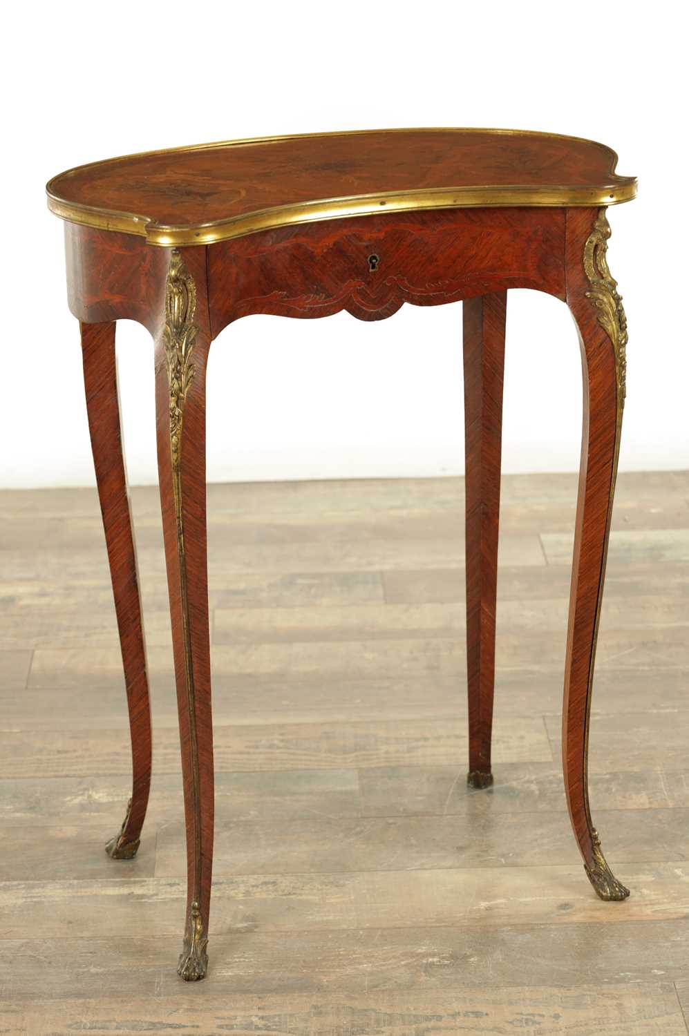 Lot 1494 - A 19TH CENTURY FRENCH MARQUETRY KINGWOOD KIDNEY SHAPED WRITING TABLE