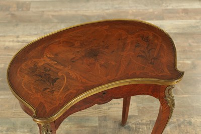 Lot 1494 - A 19TH CENTURY FRENCH MARQUETRY KINGWOOD KIDNEY SHAPED WRITING TABLE