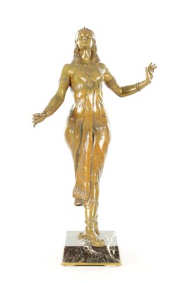 Lot 901 - GEORGE COLIN (FRENCH, 1876-1917) A LARGE ART NOUVEAU PATINATED BRONZE SCULPTURE