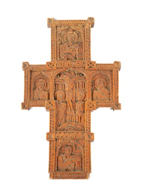 Lot 777 - AN EARLY 16TH / 17TH CENTURY GREEK OLIVE WOOD CARVED CRUCIFIX