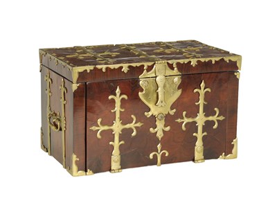 Lot 767 - A LATE 17TH CENTURY OYSTER CUT KINGWOOD VENEERED COFFRE FORT