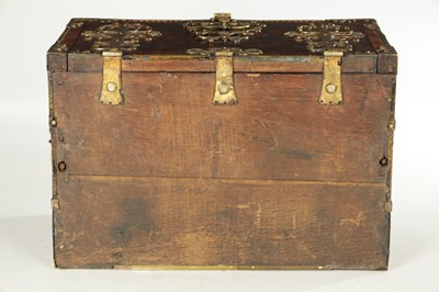 Lot 778 - A LARGE LATE 17TH CENTURY OYSTER CUT KINGWOOD VENEERED COFFRE FORT