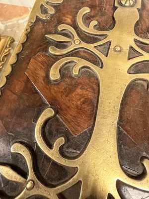 Lot 778 - A LARGE LATE 17TH CENTURY OYSTER CUT KINGWOOD VENEERED COFFRE FORT