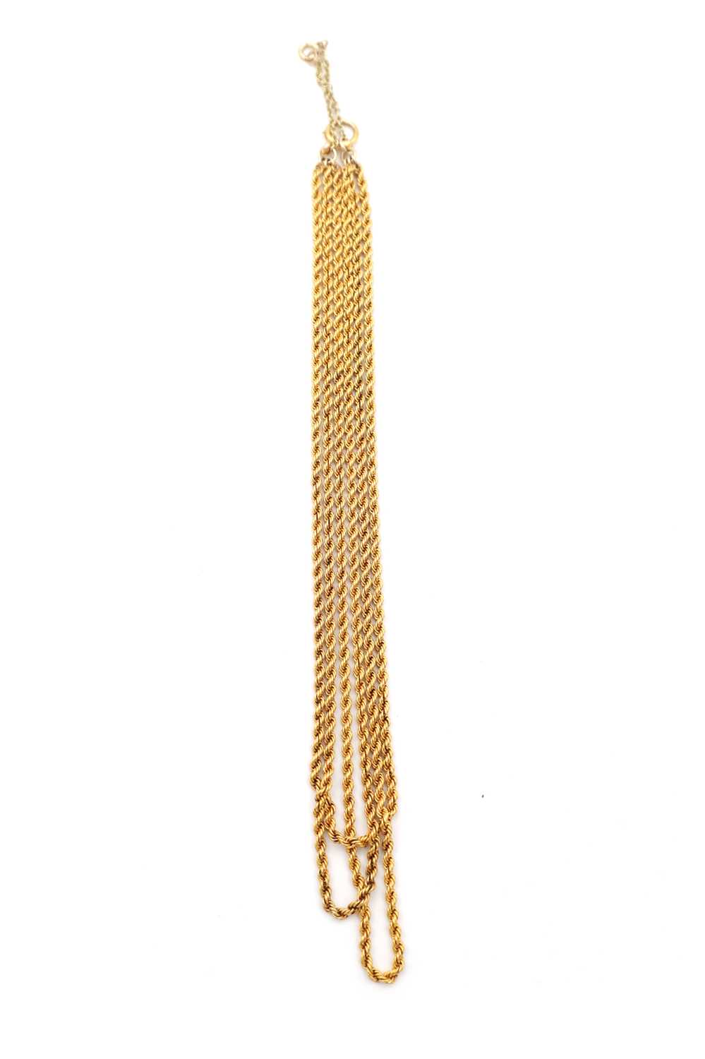 Lot 393 - A 15CT GOLD TRIPLE ROPE TWIST CHAIN NECKLACE