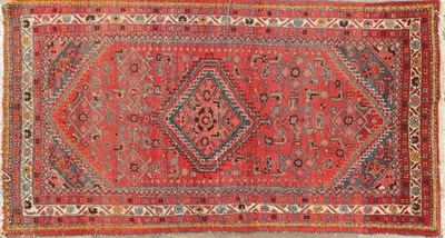 Lot 1081 - A LATE 19TH CENTURY PERSIAN WOOL RUG