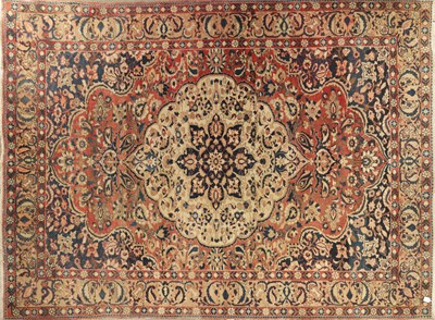 Lot 1072 - A LATE 19TH CENTURY PERSIAN KERMAN RUG