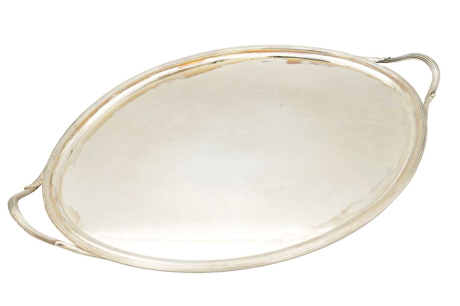 Lot 136 - A LATE 18TH CENTURY SILVER OVAL TRAY
