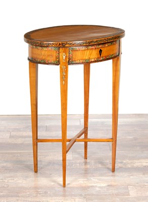 Lot 1592 - A 19TH CENTURY SHERATON STYLE PAINTED VANITY TABLE