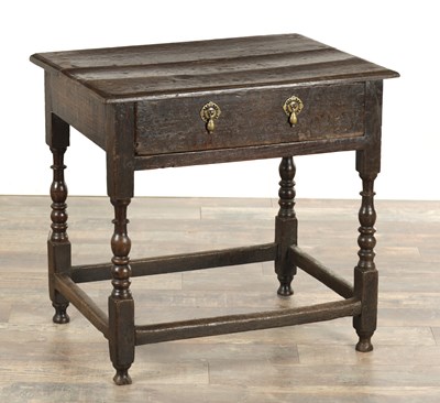 Lot 1467 - A 17TH CENTURY OAK SIDE TABLE