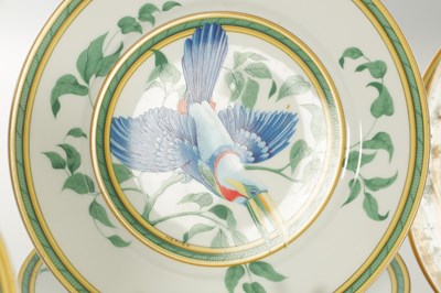 Lot 25 - A 20TH CENTURY HERMES ‘TOUCAN’ PATTERN PORCELAIN DINNER/TEA SERVICE