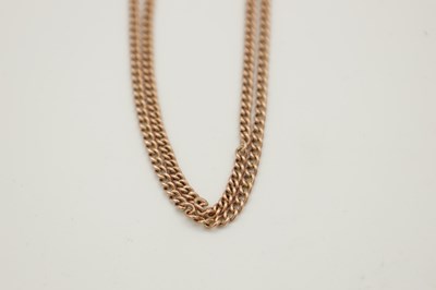 Lot 295 - A LATE 20TH CENTURY 9CT GOLD CHAIN