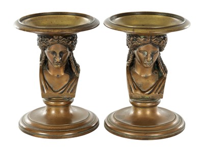 Lot 1008 - FERDINAND BARBEDIENNE (FRENCH 1810 - 1892) A PAIR OF 19TH CENTURY BRONZE TAZZAS