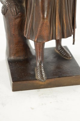 Lot 1138 - A 19TH CENTURY BRONZE FIGURE OF JOAN OF ARC
