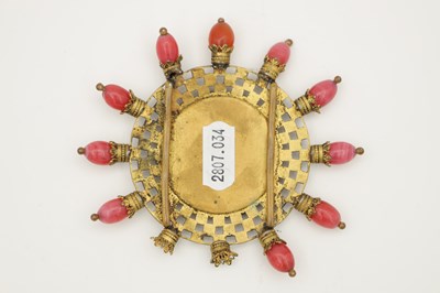 Lot 227 - A 19TH CENTURY FRENCH GILT BRASS BELT BUCKLE