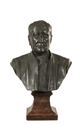 Lot 1047 - FREDERICK LESSORE (1879 - 1951) AN EARLY 20TH CENTURY BRONZE BUST