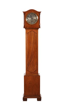 Lot 1762 - AN EARLY 20TH CENTURY GERMAN GRANDMOTHER/DAUGHTER CLOCK