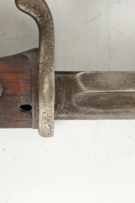 Lot 607 - A COLLECTION OF THREE WW1/WW2 STEEL BAYONETS