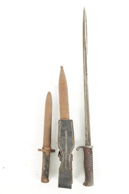 Lot 607 - A COLLECTION OF THREE WW1/WW2 STEEL BAYONETS