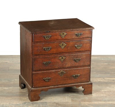 Lot 1473 - A GEORGE II OAK CHEST OF DRAWERS OF SMALL SIZE